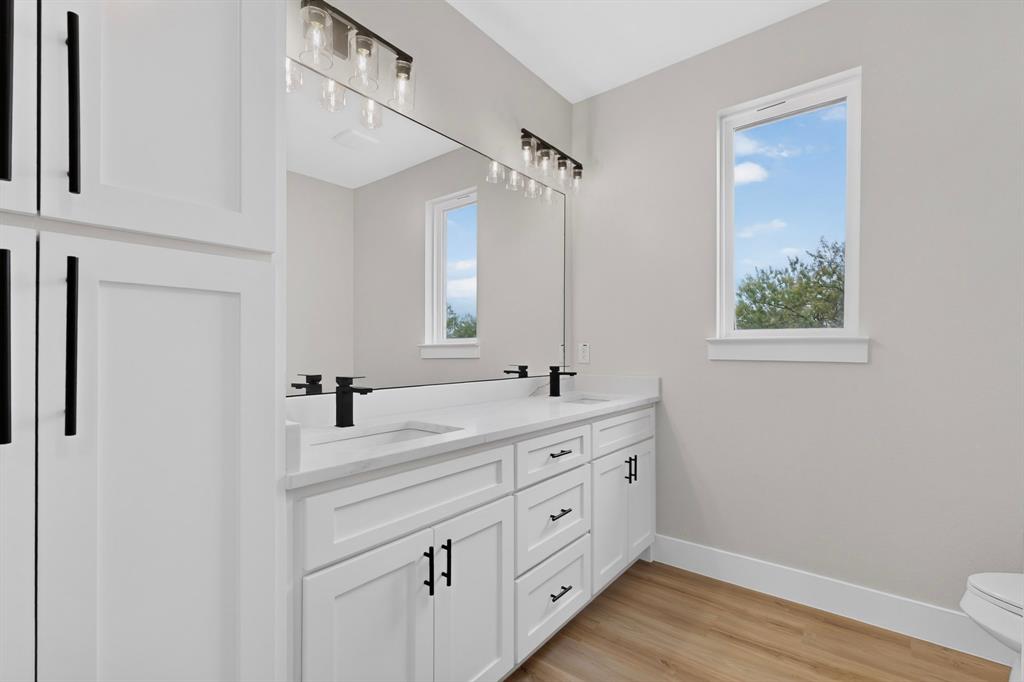 205 Cool Springs Circle Property Photo 17