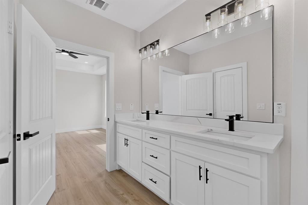 205 Cool Springs Circle Property Photo 23