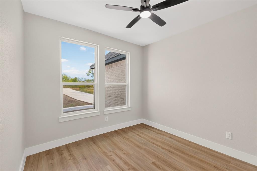 205 Cool Springs Circle Property Photo 32