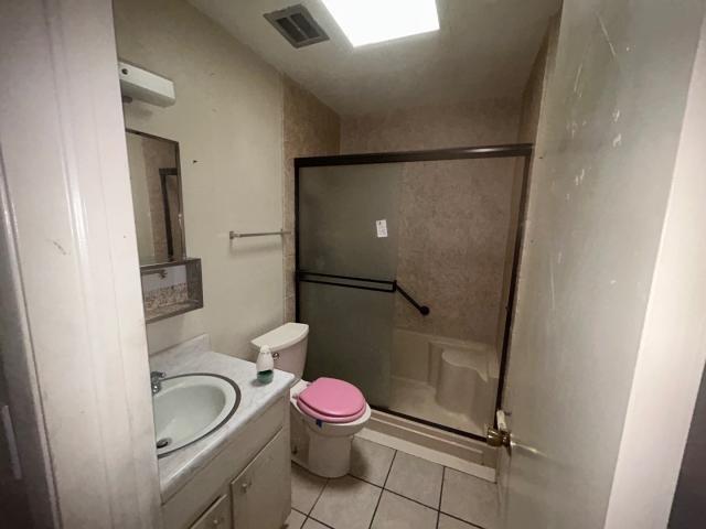 5520 Sarah Anne Avenue Property Photo 5