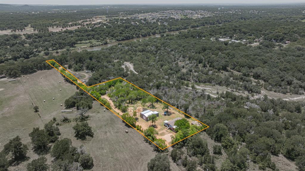 570 Armadillo Court Property Photo 33