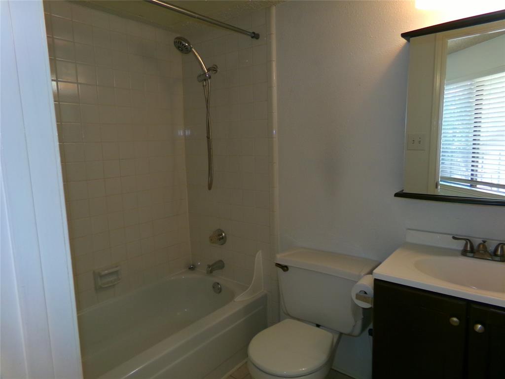 2311 Basil Drive C304 Property Photo 11
