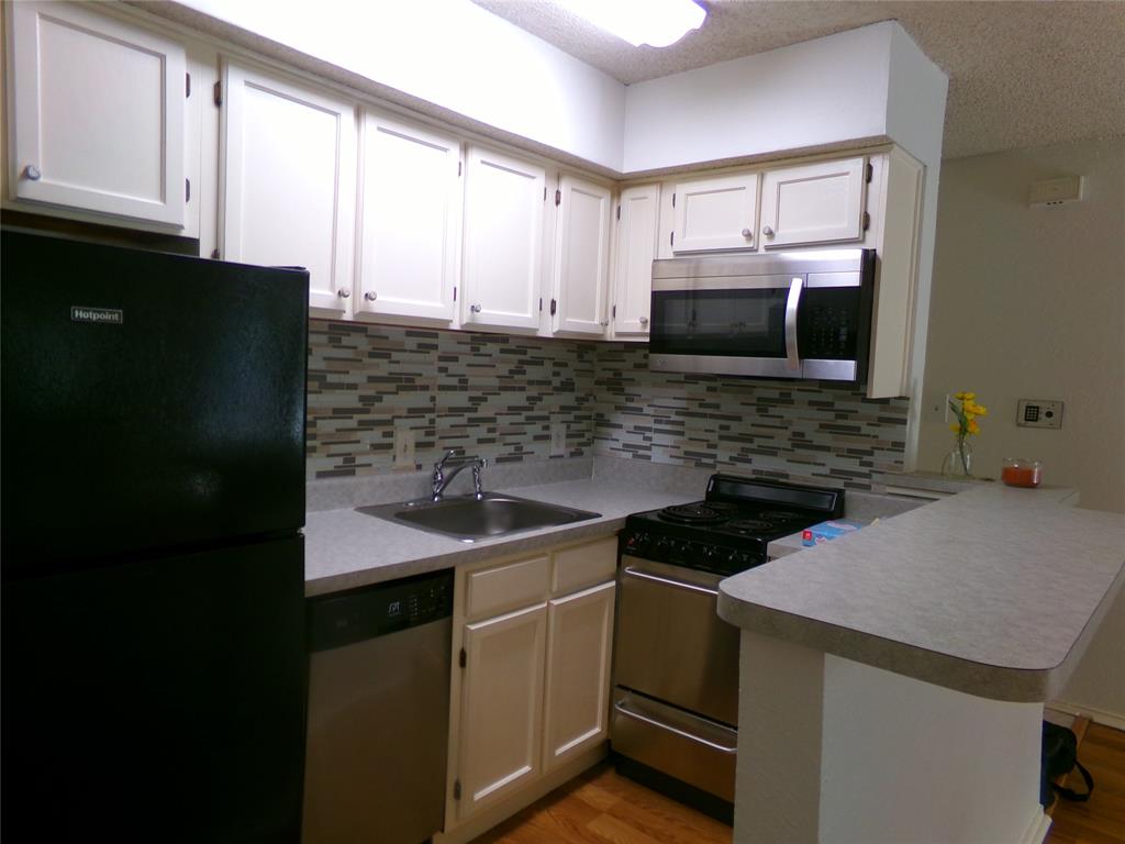 2311 Basil Drive C304 Property Photo 18