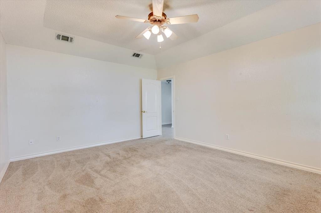 601 Deer Pond Drive Property Photo 15