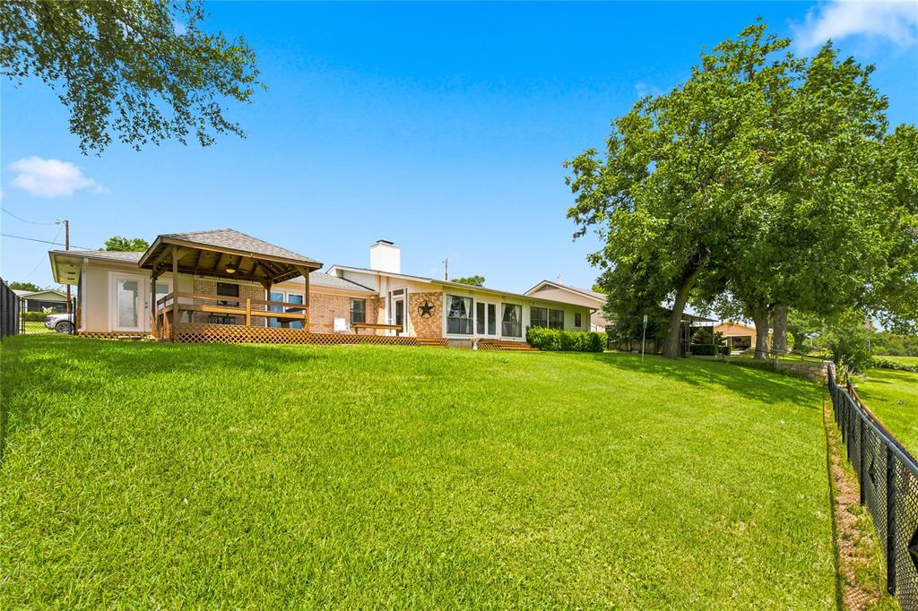 181 County Road 1747 Property Photo 5