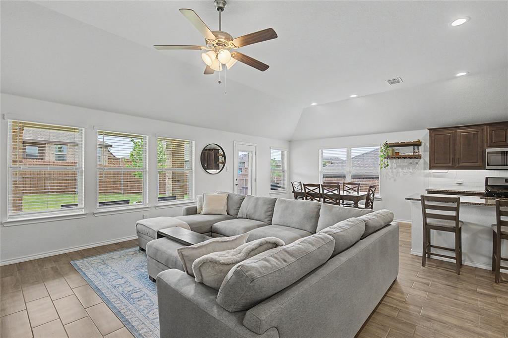 1825 Agarito Drive Property Photo 1