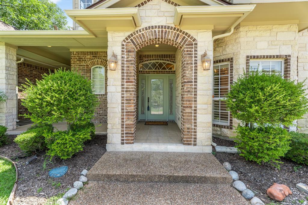 5809 Nutcracker Drive Property Photo 4