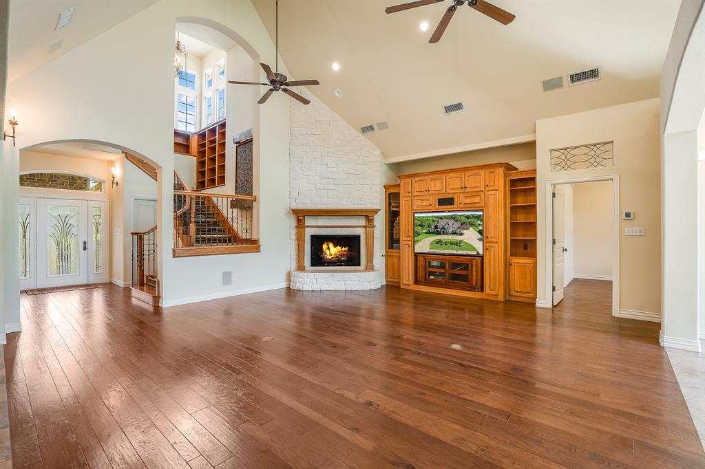 5809 Nutcracker Drive Property Photo 9