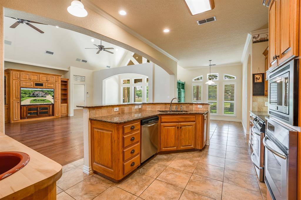 5809 Nutcracker Drive Property Photo 16