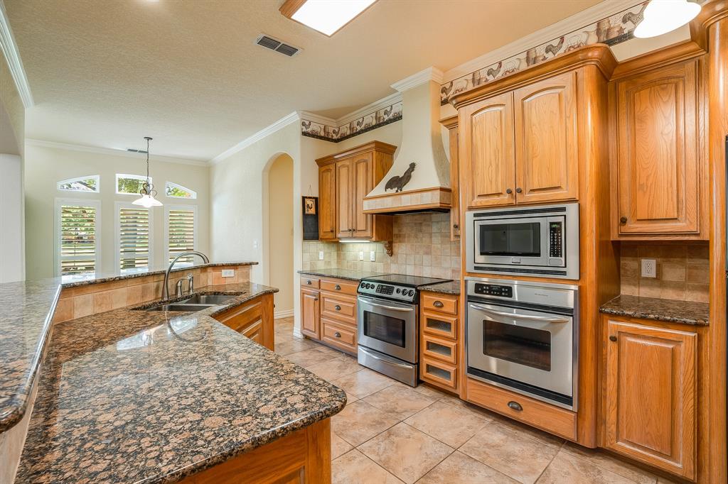 5809 Nutcracker Drive Property Photo 17