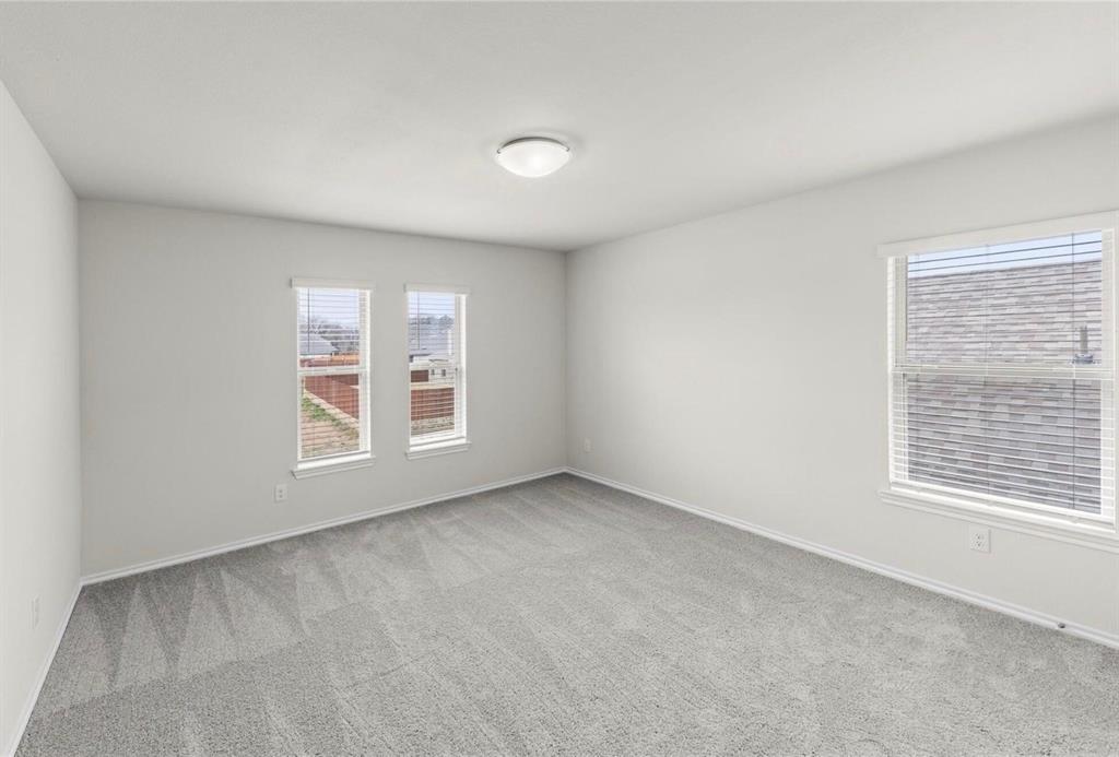2112 Sesaro Drive Property Photo 15