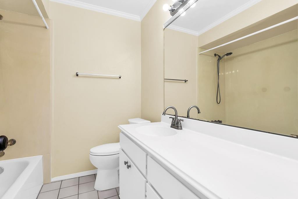 10626 Northboro Street 9 Property Photo 33