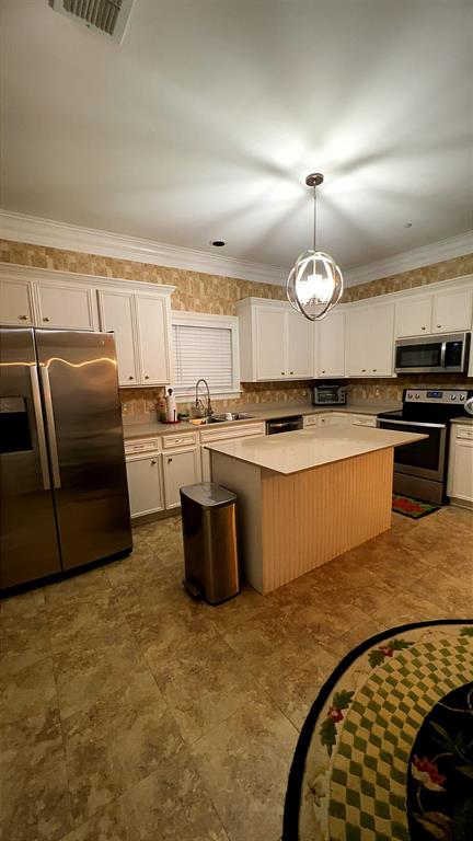 608 Linden Street Property Photo 9
