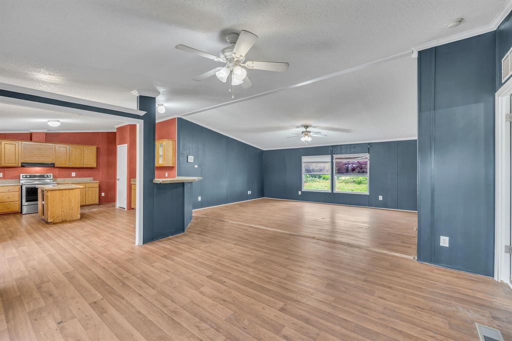 1350 Stephens Road Property Photo 3