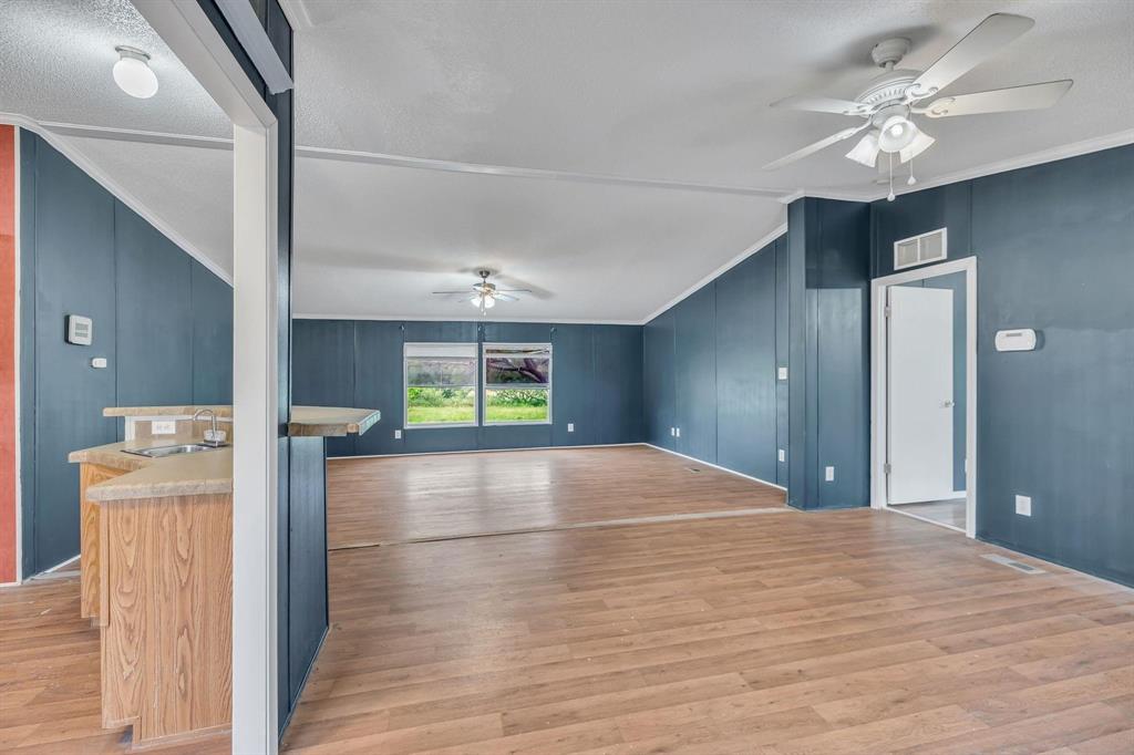 1350 Stephens Road Property Photo 4