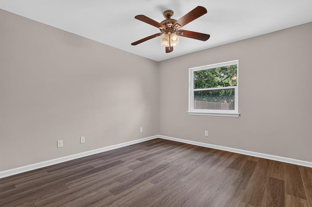 624 Hallvale Drive Property Photo 19
