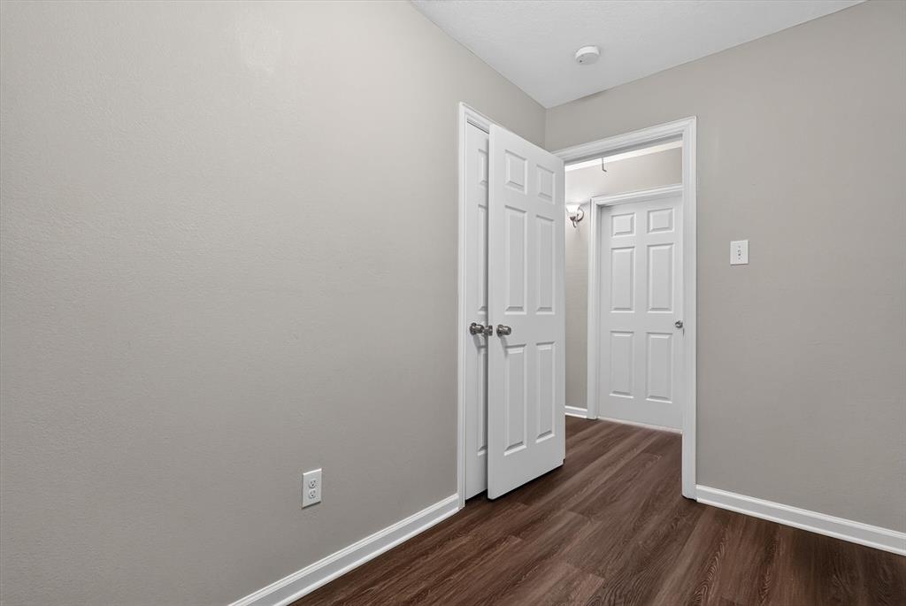 624 Hallvale Drive Property Photo 21