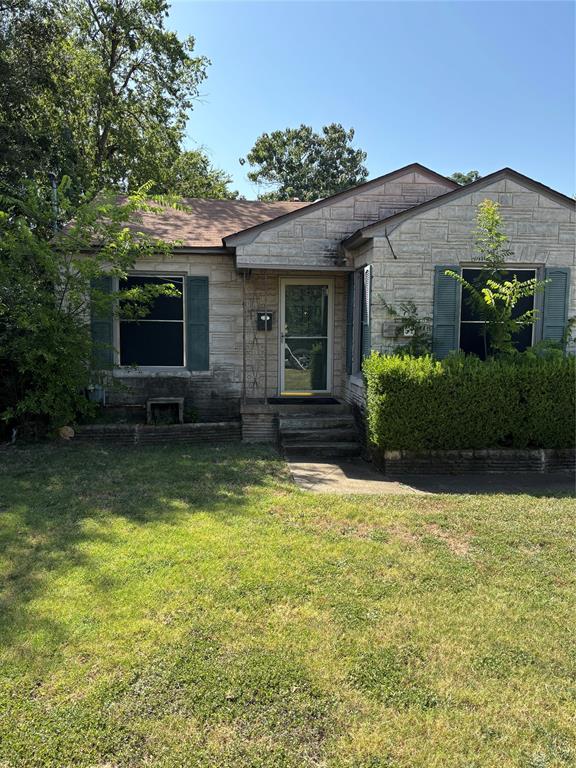4252 S Cresthaven Road Property Photo 1