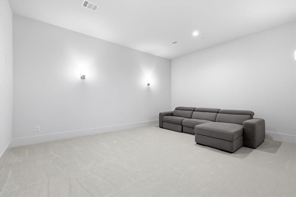 1085 Peppy San Drive Property Photo 38