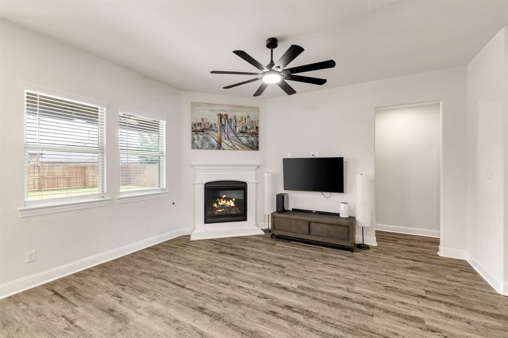 2717 Ainsworth Road Property Photo 4