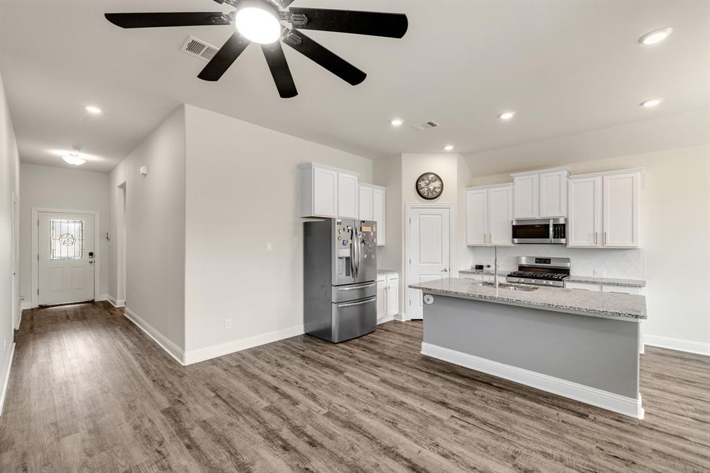 2717 Ainsworth Road Property Photo 13