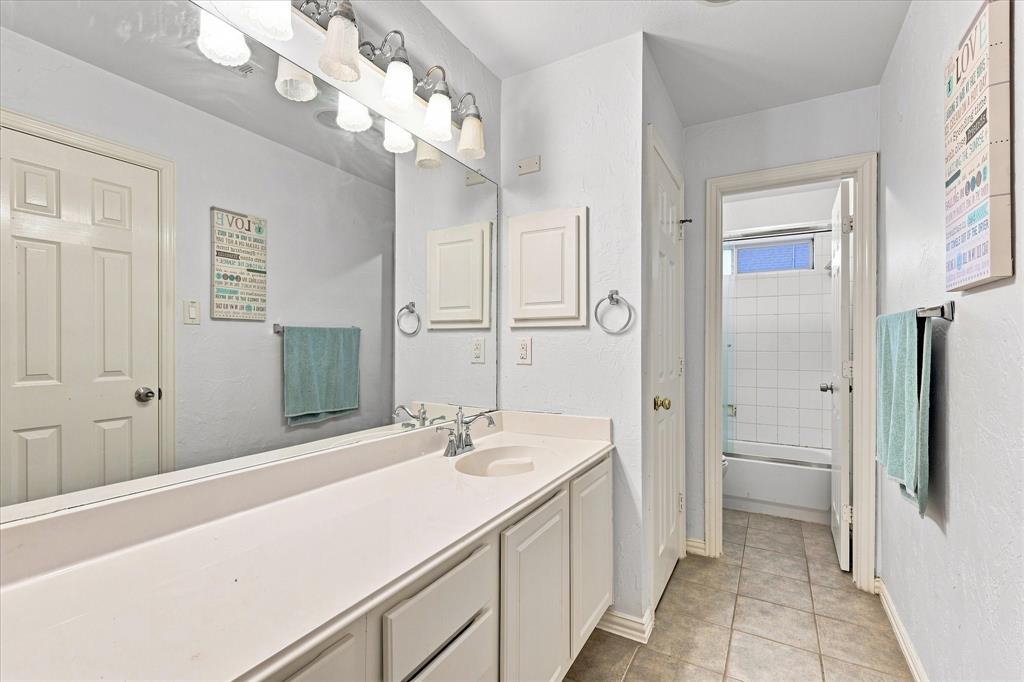 9709 Waterview Parkway Property Photo 32