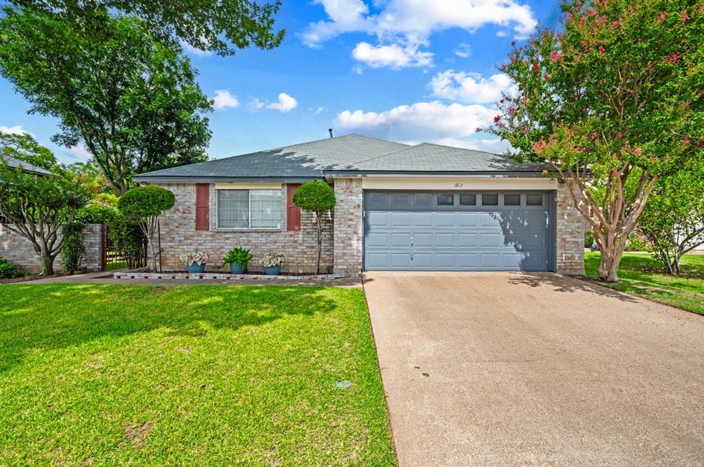 1812 Realistic Court Property Photo 1