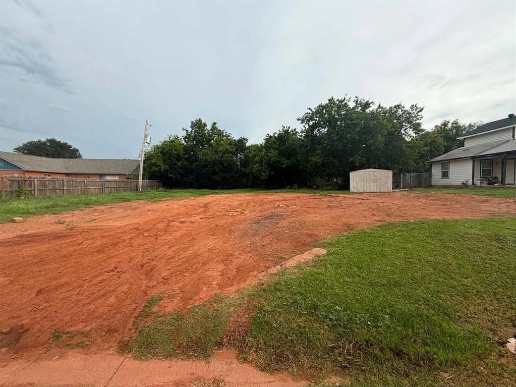 907 Marconi Street Property Photo 3