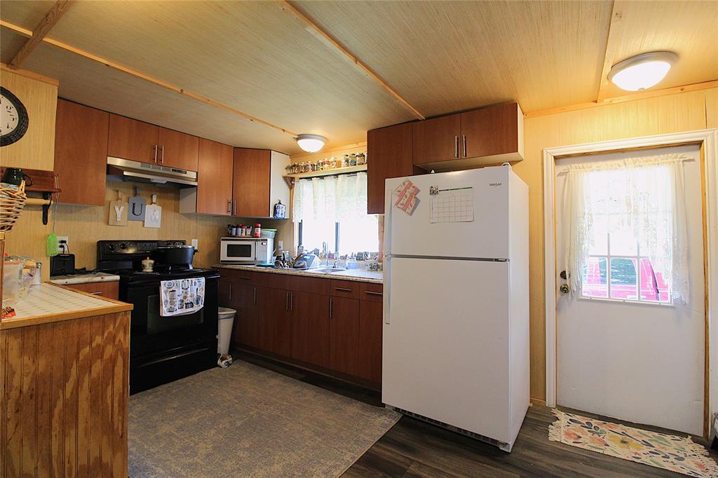 921 Crown Drive Property Photo 14