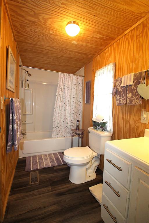 921 Crown Drive Property Photo 21