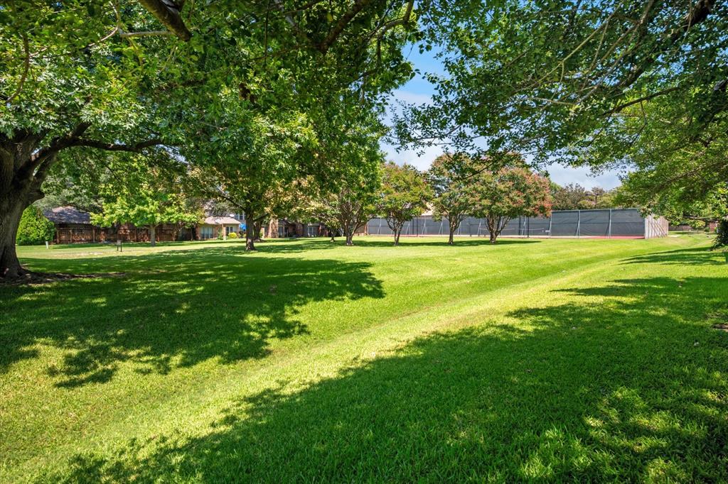 12332 Montego Plaza Property Photo 17