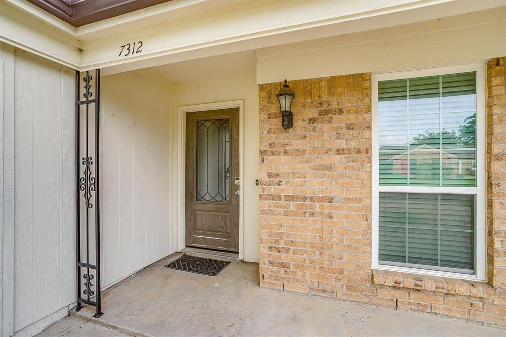 7312 Strawberry Way Property Photo 3
