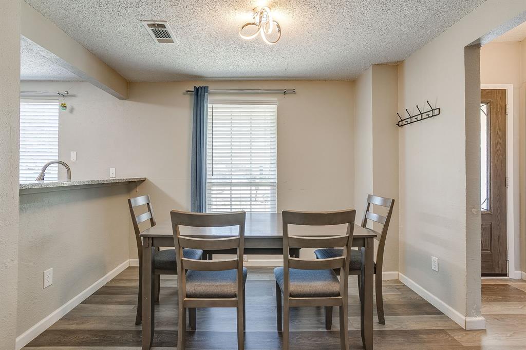 7312 Strawberry Way Property Photo 13