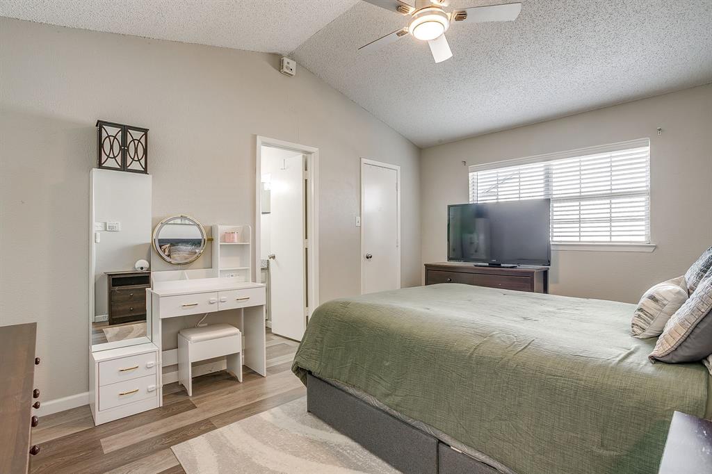 7312 Strawberry Way Property Photo 21