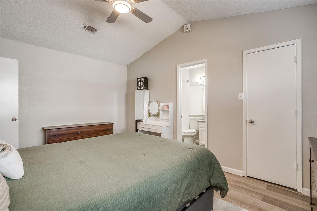 7312 Strawberry Way Property Photo 24