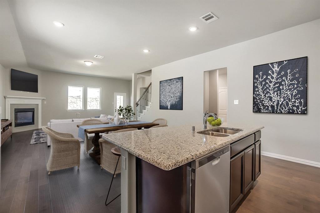 1612 Etosha Drive Property Photo 3
