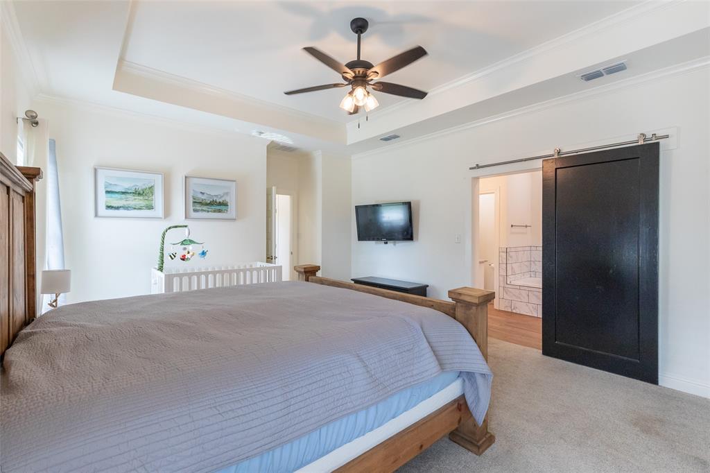 6917 Mcleod Drive Property Photo 15