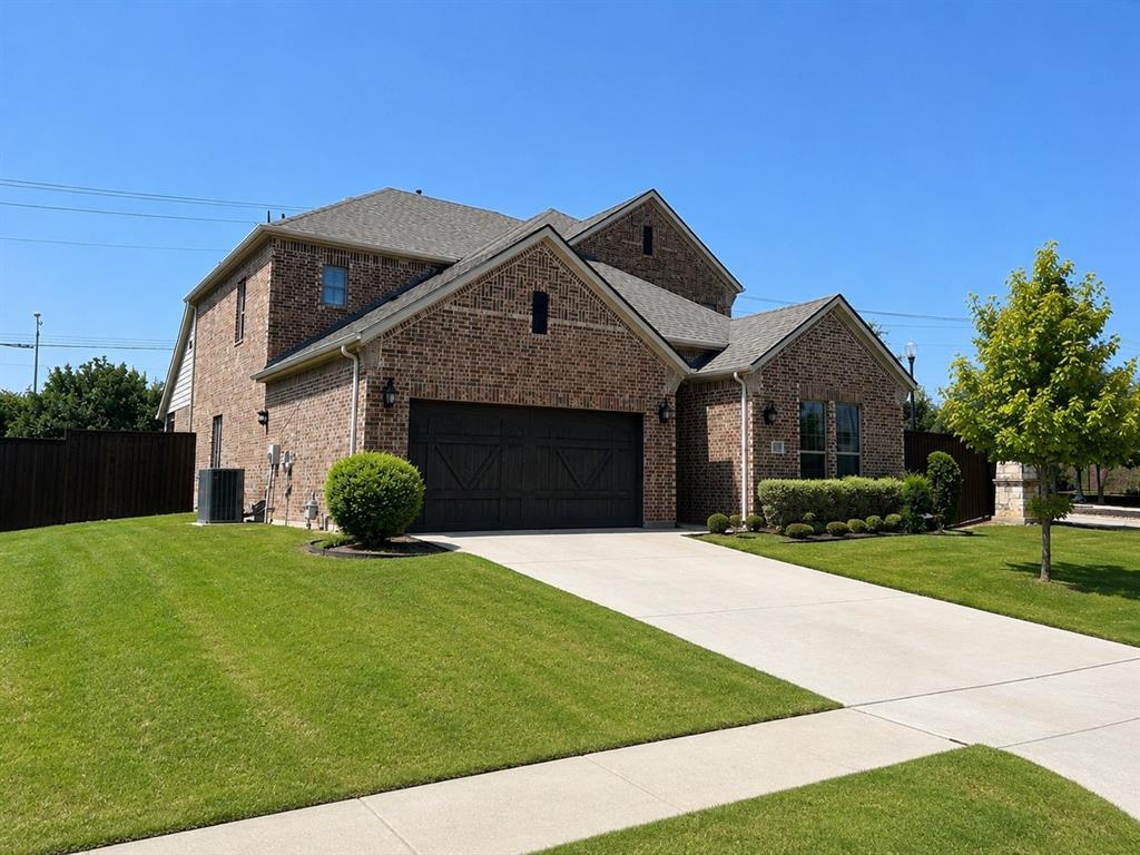 2000 Bent Creek Way Property Photo 2