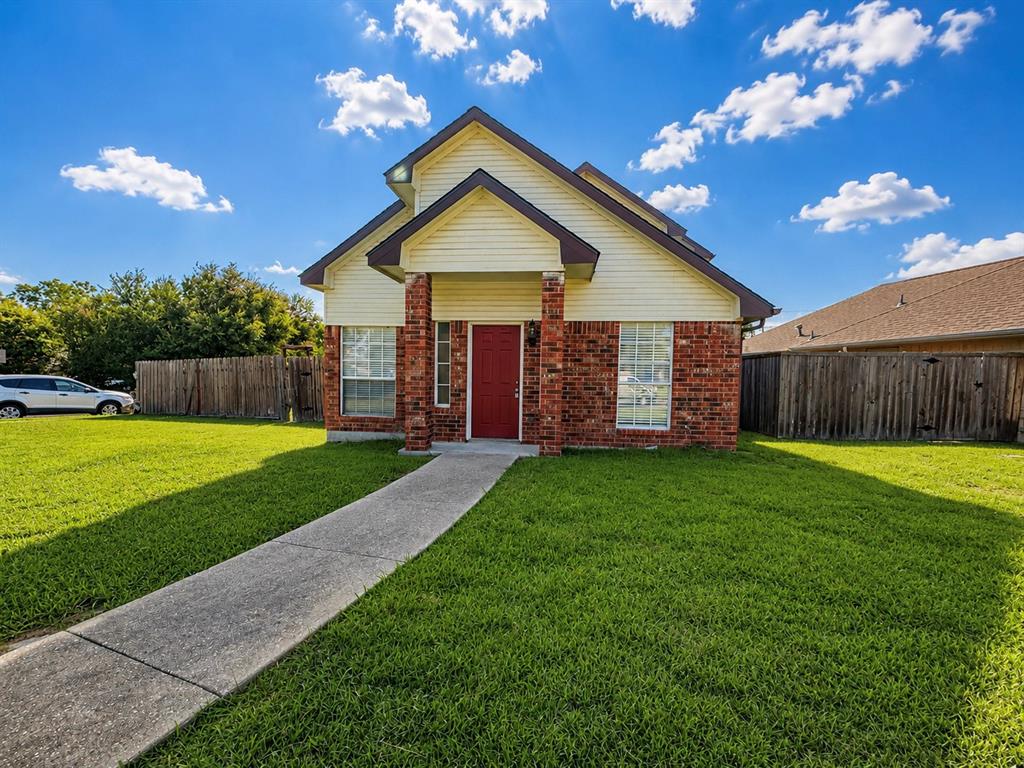 510 E Stone Circle Property Photo 1