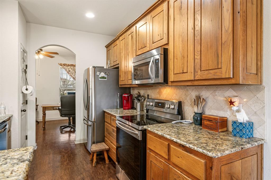 169 Savannah Drive Property Photo 3