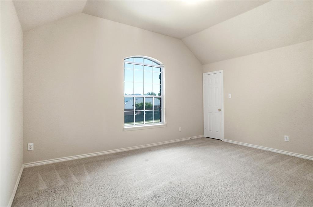 5231 Woodfield Drive Property Photo 33