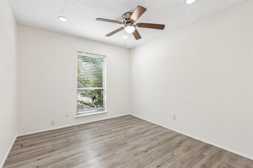 6403 Apache Court Property Photo 14