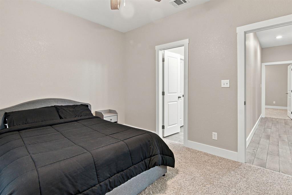 121 Friendship Way Property Photo 31