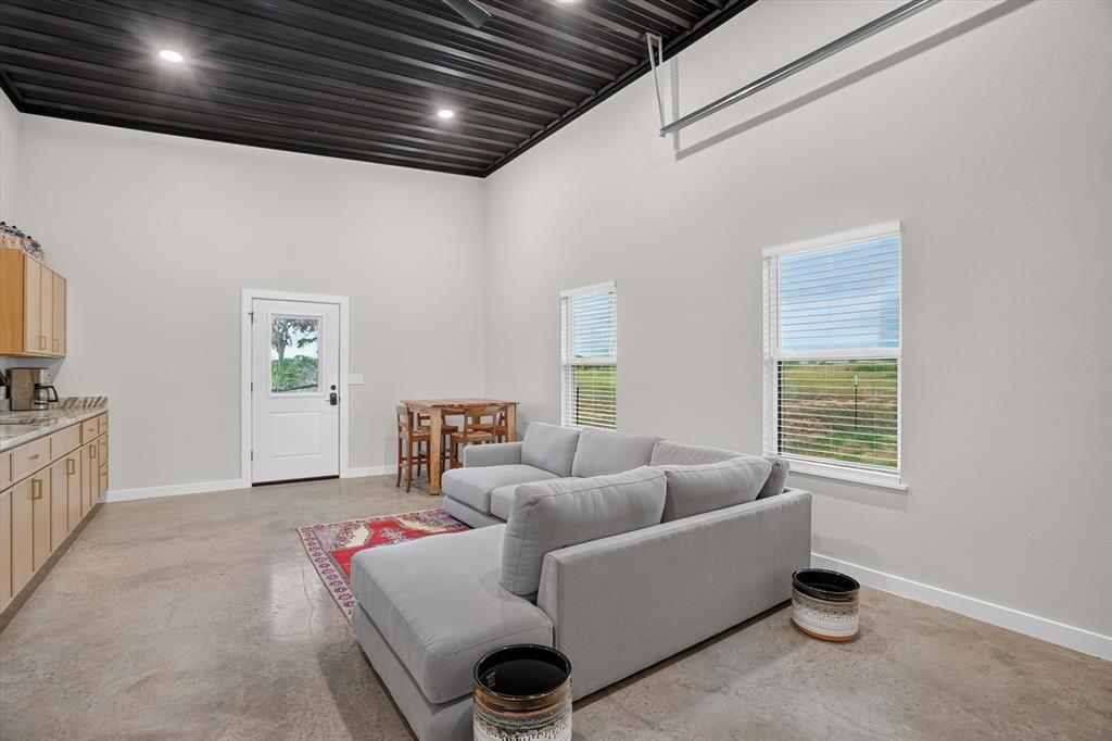 1155 Shelby Ranch Drive Property Photo 6