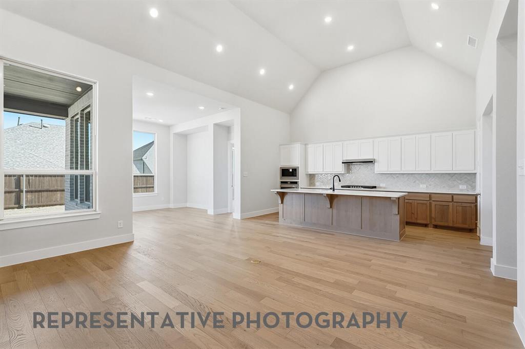 11305 Bratton Boulevard Property Photo 8