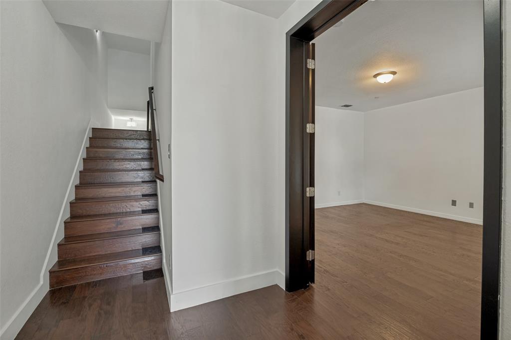 3906 Asbury Lane Property Photo 13