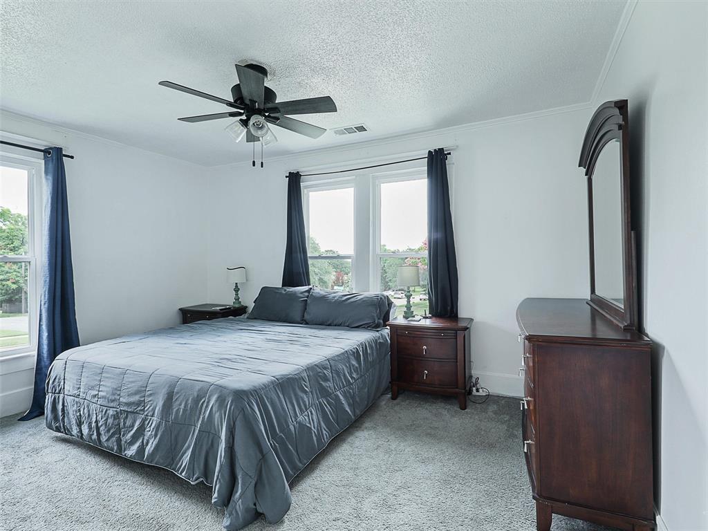 1200 W Walker Street Property Photo 25