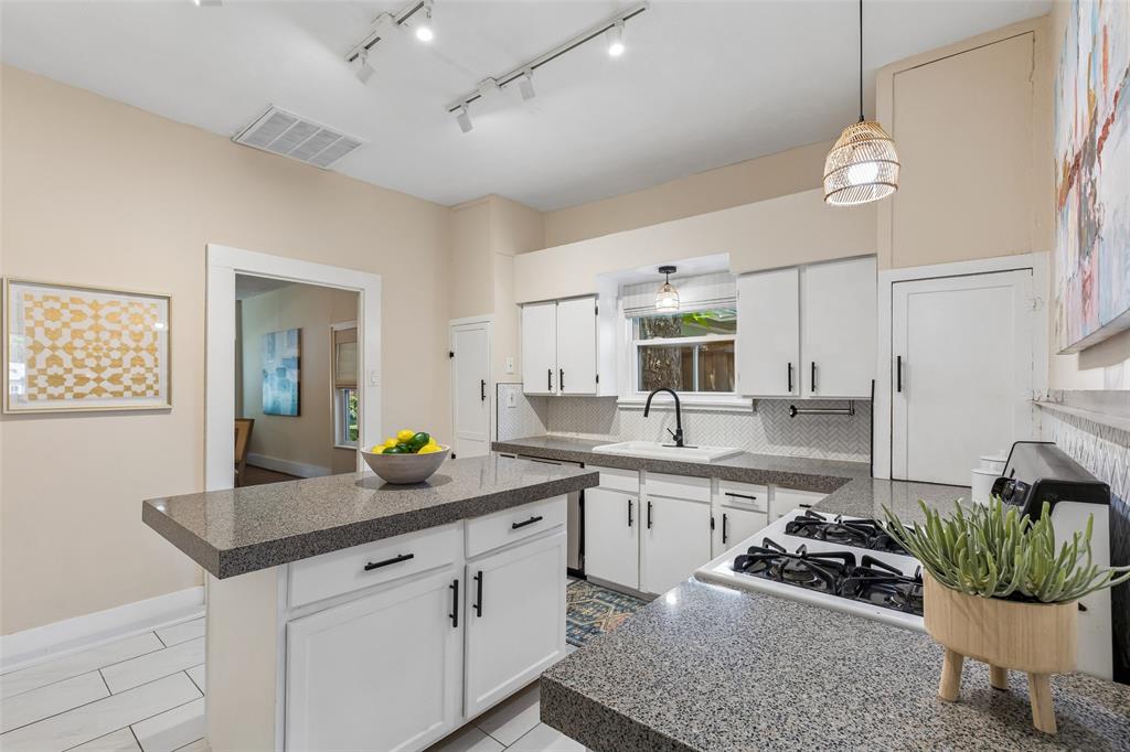 802 Turner Avenue Property Photo 11
