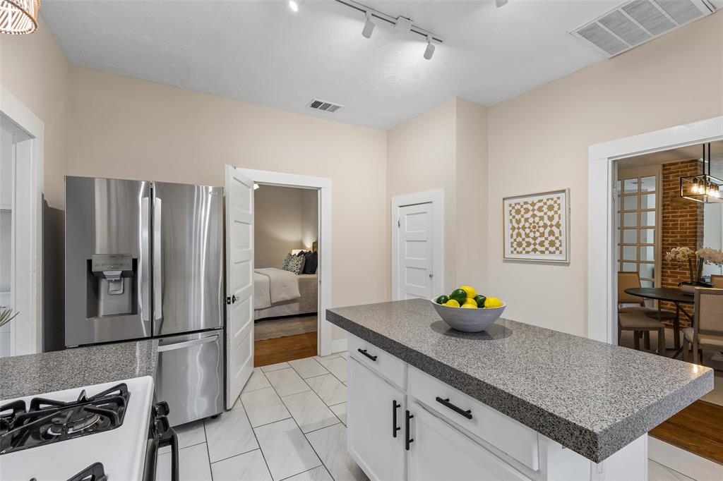 802 Turner Avenue Property Photo 12