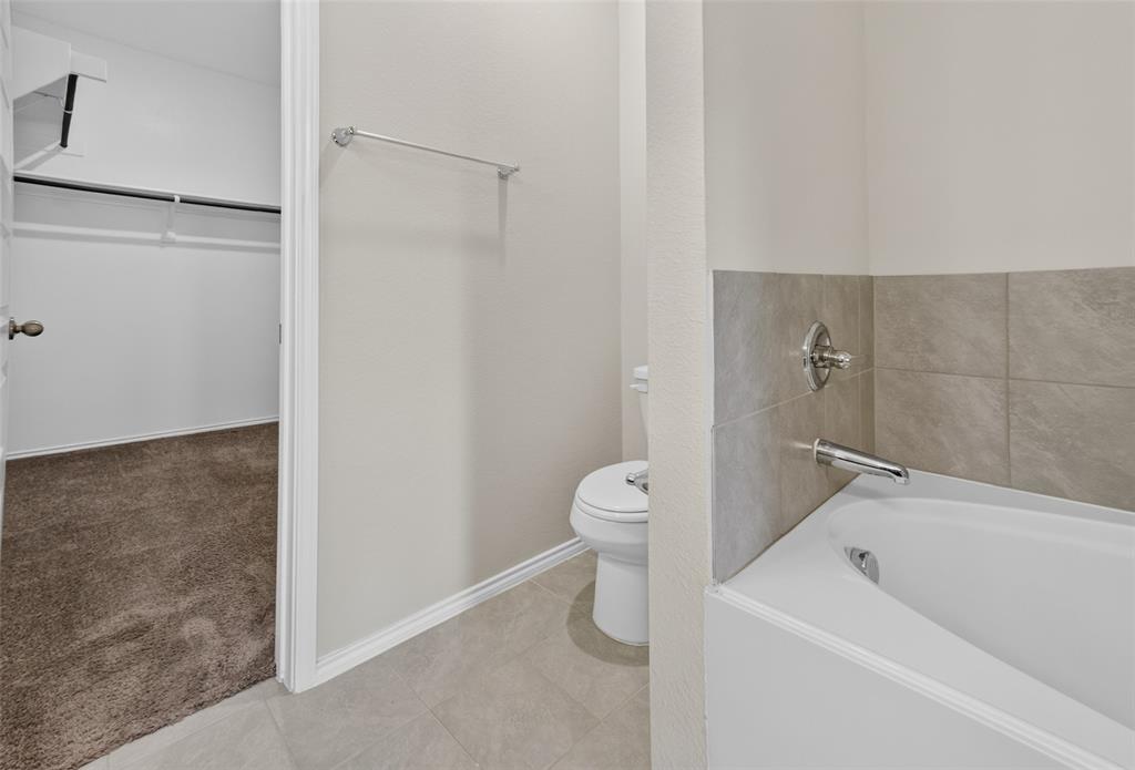 2800 Brittlebush Drive Property Photo 10